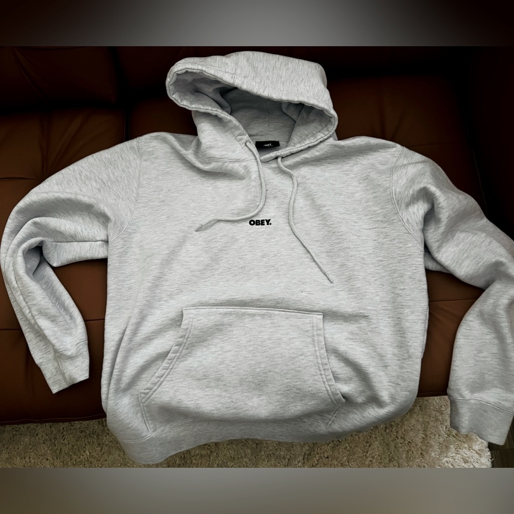 OBEY - SWEATSHIRT/ HOODIE LARGE